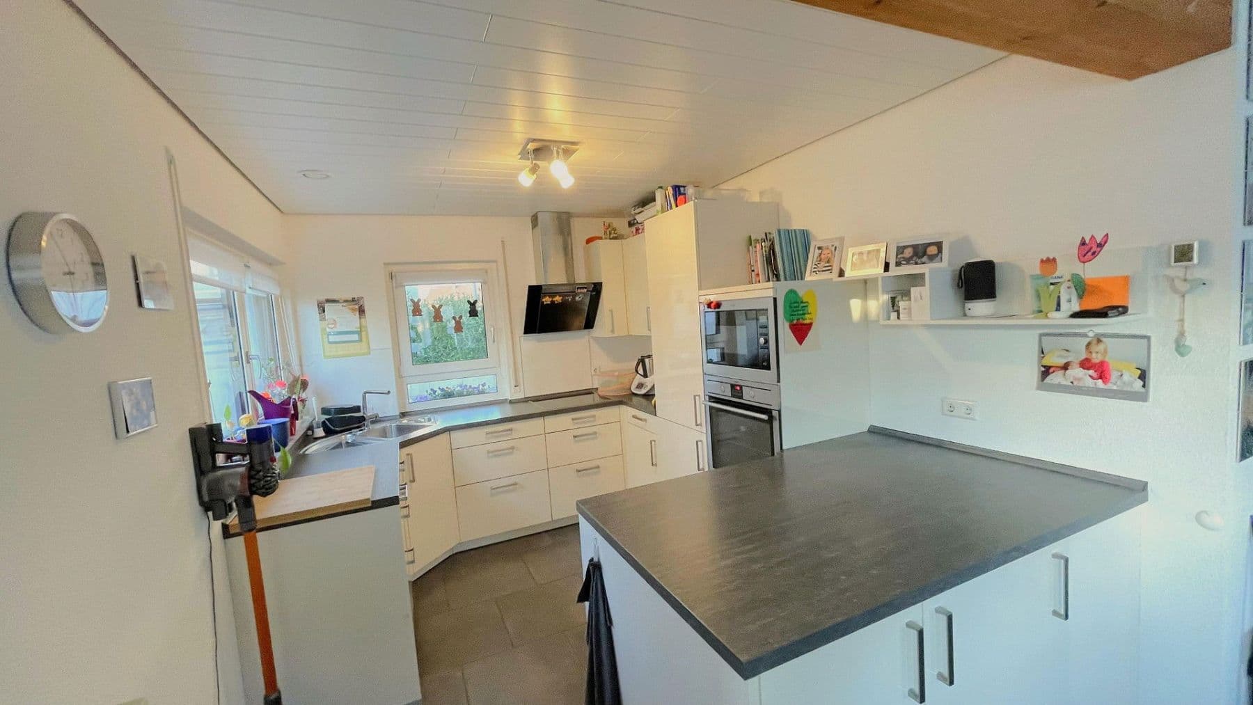 Prodej domu 148 m², pozemek 276 m², Baltmannsweiler, Bádensko-Württembersko Prodej domu 148 m², pozemek 276 m², Baltmannsweiler, Bádensko-Württembersko