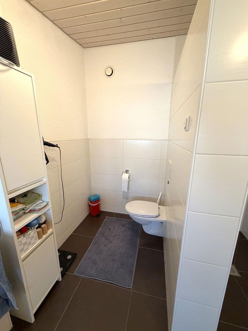 Prodej domu 148 m², pozemek 276 m², Baltmannsweiler, Bádensko-Württembersko Prodej domu 148 m², pozemek 276 m², Baltmannsweiler, Bádensko-Württembersko