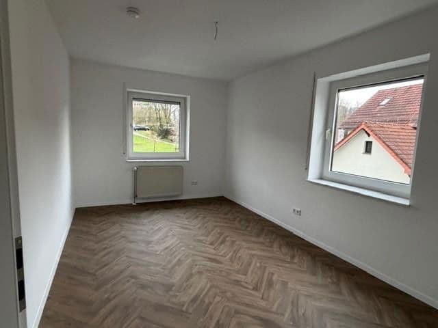 Pronájem bytu 4+1 120 m², Kasseler Straße 55, Großalmerode, Hessen Pronájem bytu 4+1 120 m², Kasseler Straße 55, Großalmerode, Hessen