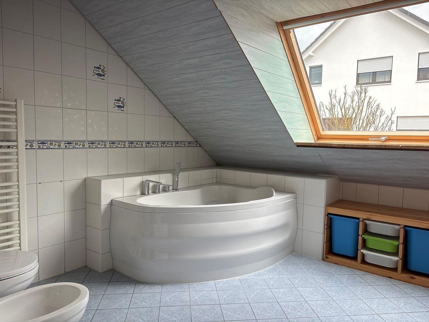 Pronájem domu 163 m², pozemek 386 m², Bornheim, Severní Porýní-Vestfálsko Pronájem domu 163 m², pozemek 386 m², Bornheim, Severní Porýní-Vestfálsko