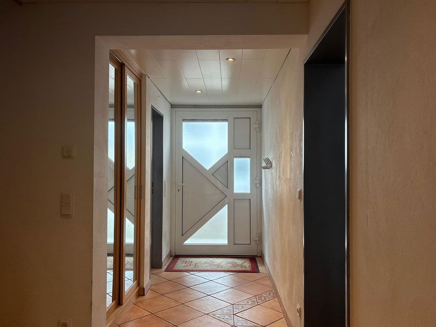 Pronájem domu 163 m², pozemek 386 m², Bornheim, Severní Porýní-Vestfálsko Pronájem domu 163 m², pozemek 386 m², Bornheim, Severní Porýní-Vestfálsko