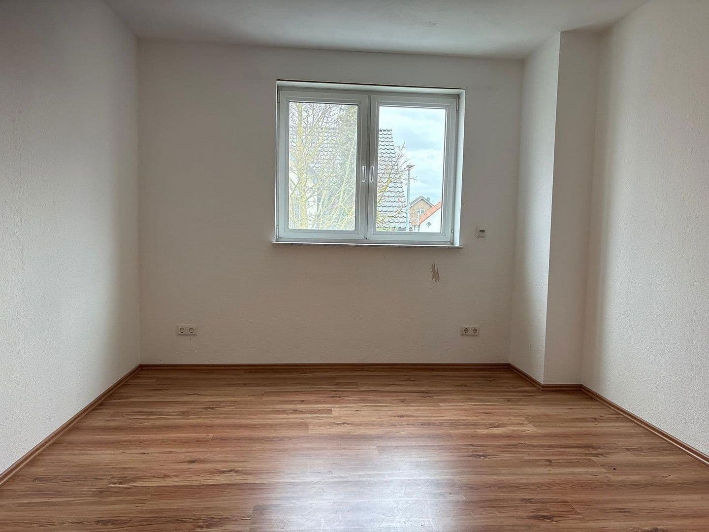 Pronájem domu 163 m², pozemek 386 m², Bornheim, Severní Porýní-Vestfálsko Pronájem domu 163 m², pozemek 386 m², Bornheim, Severní Porýní-Vestfálsko