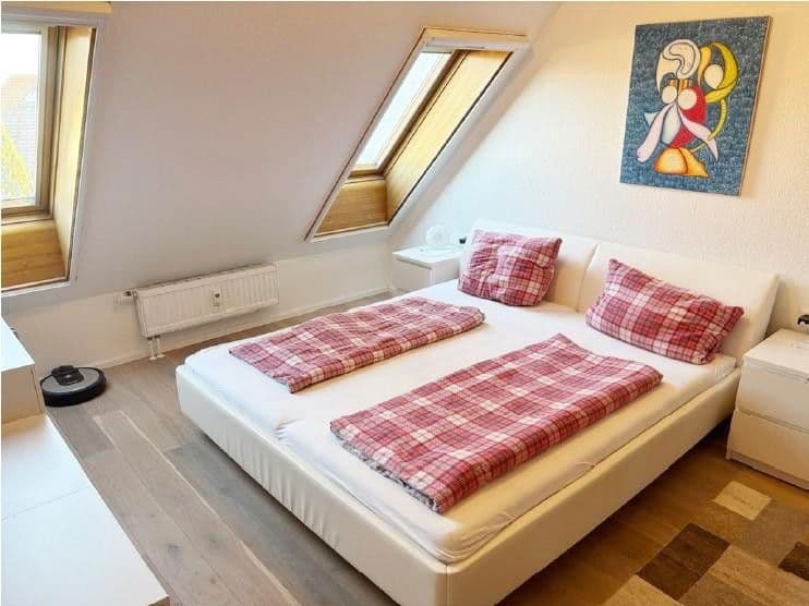 Pronájem bytu 3+kk 77 m², Filderstadt, Bádensko-Württembersko Pronájem bytu 3+kk 77 m², Filderstadt, Bádensko-Württembersko