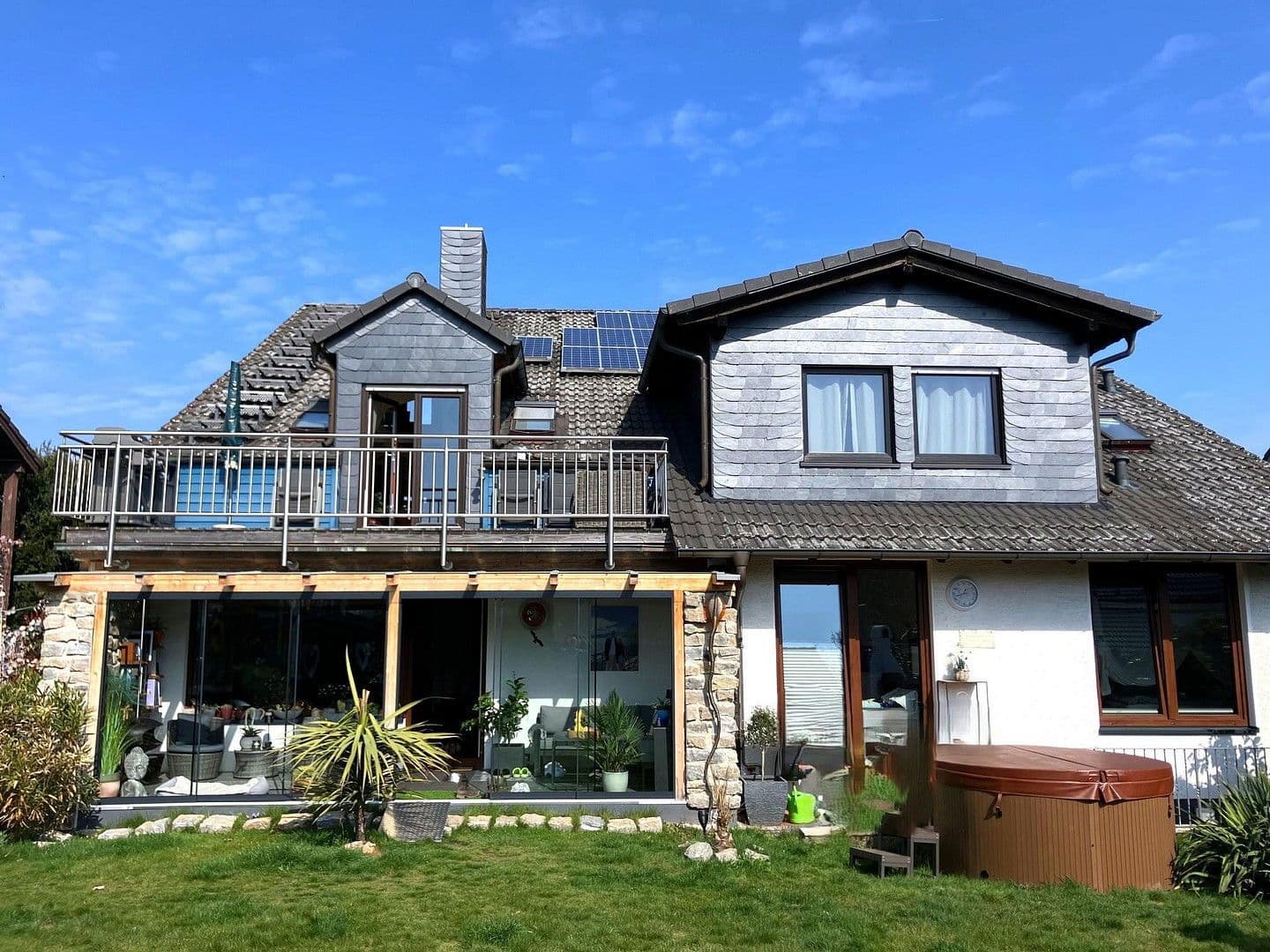 Pronájem bytu 4+kk 138 m², Dietzenbach, Hessen Pronájem bytu 4+kk 138 m², Dietzenbach, Hessen