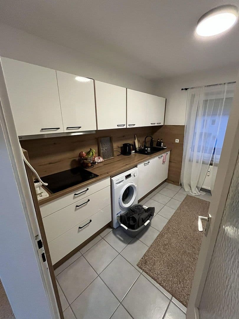 Pronájem bytu 3+1 79 m², Kleiststraße 43, Ingolstadt, Bavorsko Pronájem bytu 3+1 79 m², Kleiststraße 43, Ingolstadt, Bavorsko