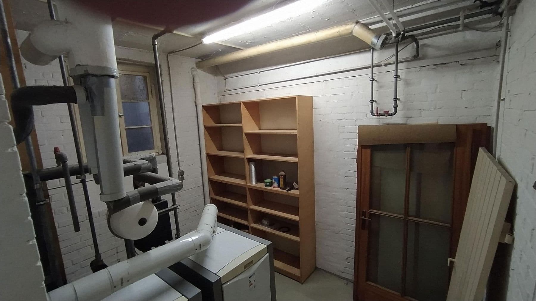 Prodej domu 253 m², pozemek 593 m², Hegelstraße 1, Weinheim, Bádensko-Württembersko Prodej domu 253 m², pozemek 593 m², Hegelstraße 1, Weinheim, Bádensko-Württembersko