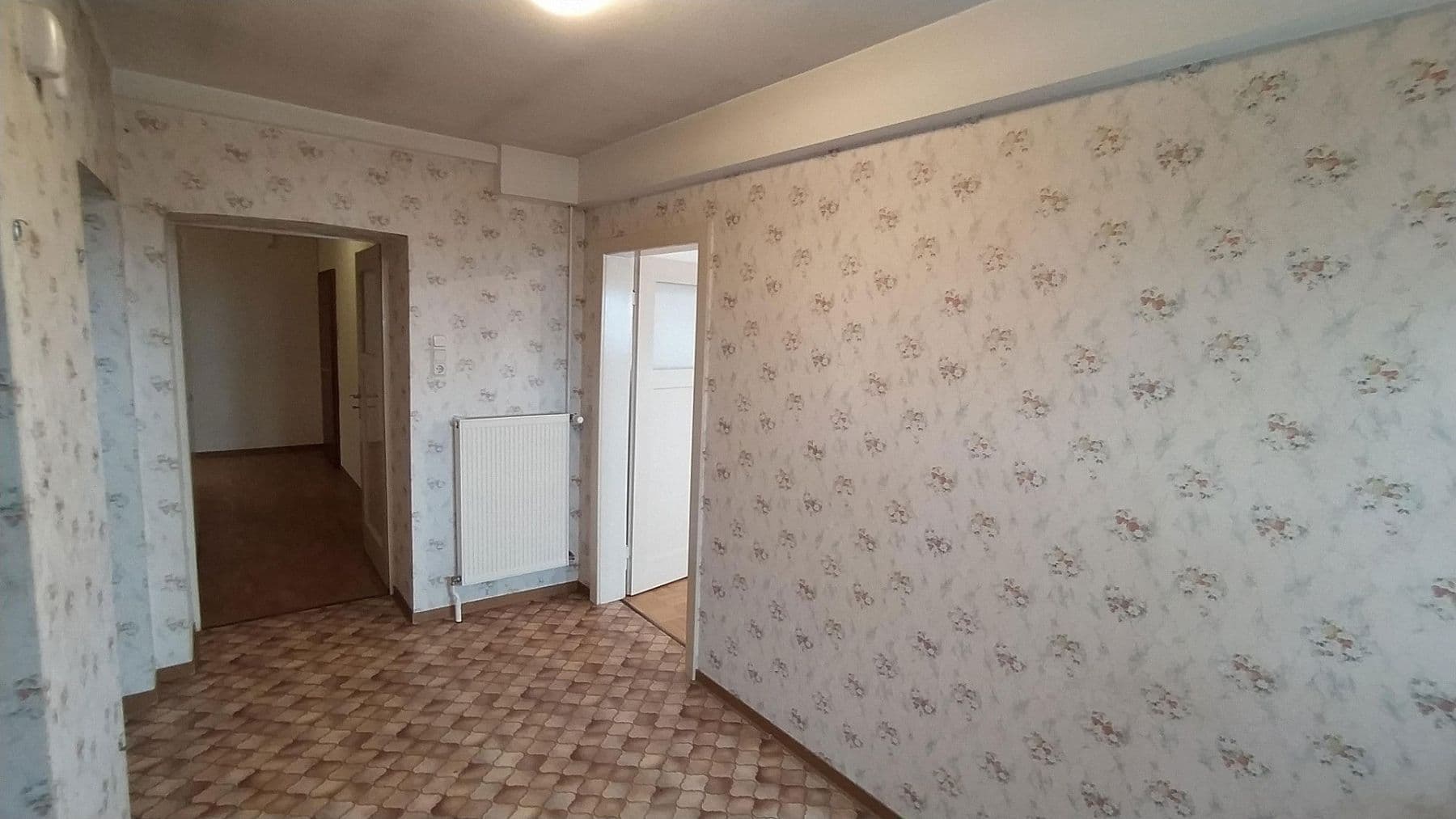 Prodej domu 253 m², pozemek 593 m², Hegelstraße 1, Weinheim, Bádensko-Württembersko Prodej domu 253 m², pozemek 593 m², Hegelstraße 1, Weinheim, Bádensko-Württembersko