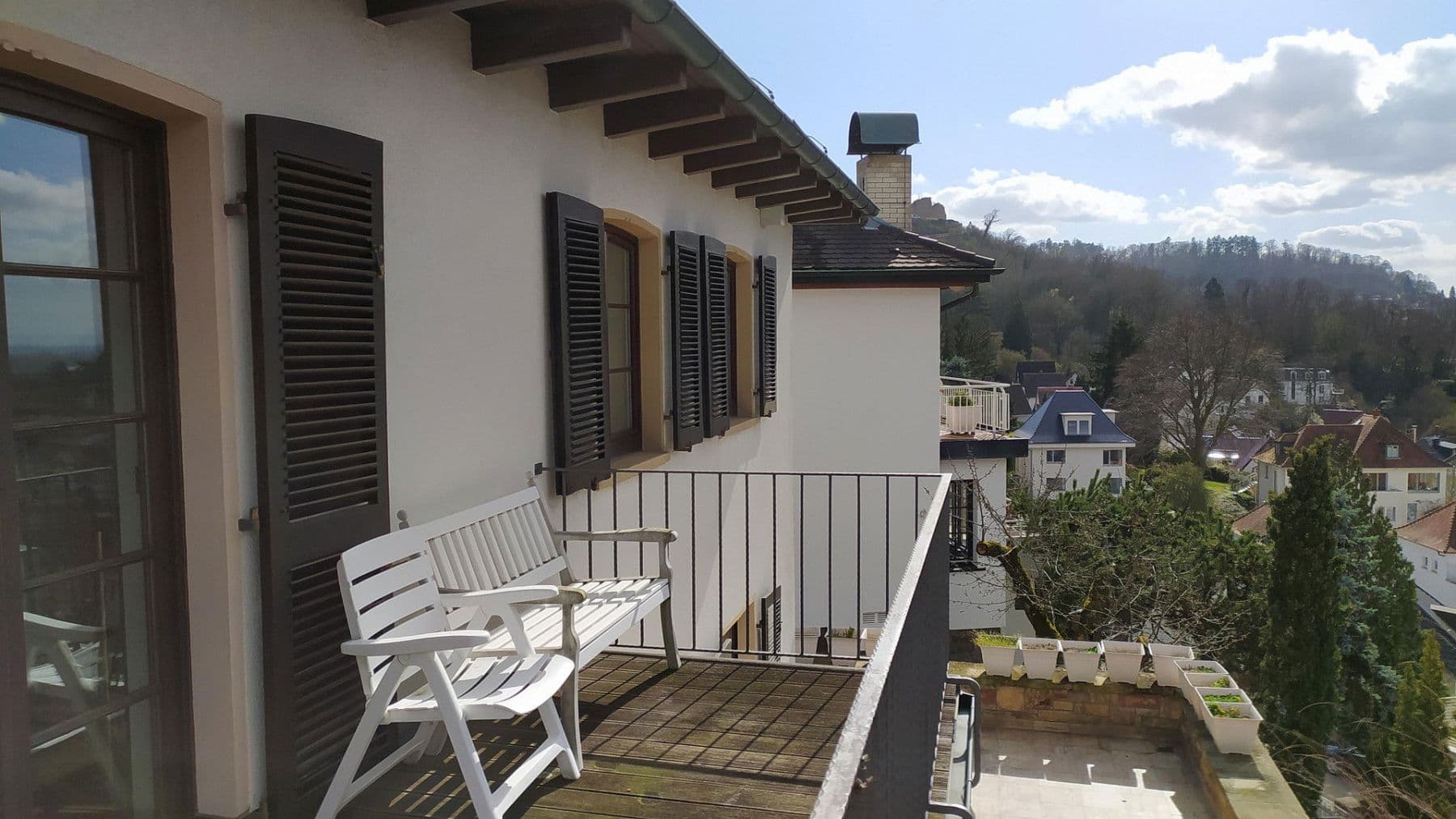 Prodej domu 253 m², pozemek 593 m², Hegelstraße 1, Weinheim, Bádensko-Württembersko Prodej domu 253 m², pozemek 593 m², Hegelstraße 1, Weinheim, Bádensko-Württembersko