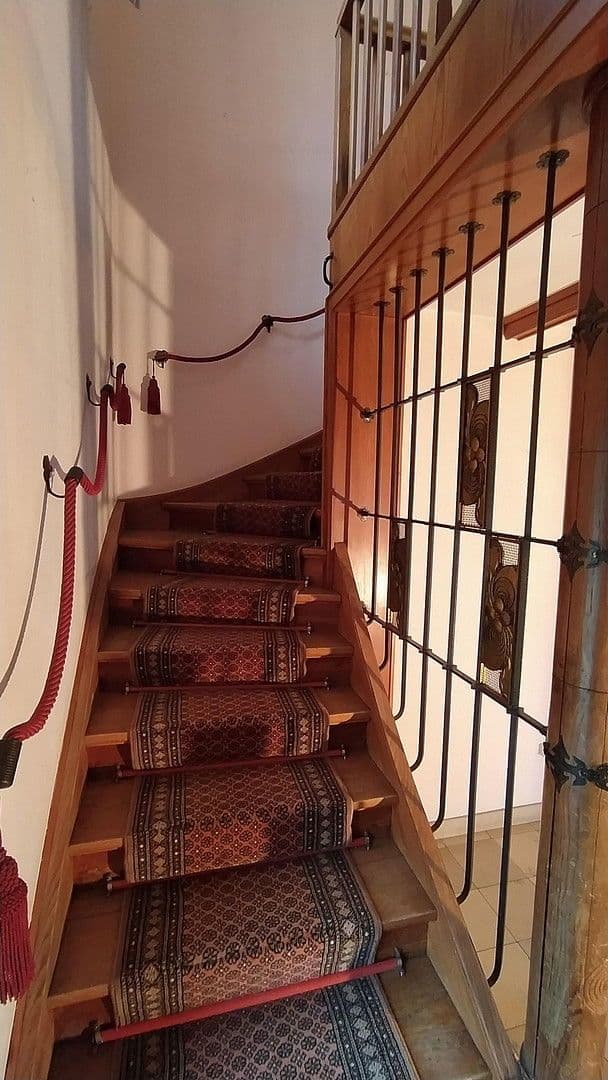 Prodej domu 253 m², pozemek 593 m², Hegelstraße 1, Weinheim, Bádensko-Württembersko Prodej domu 253 m², pozemek 593 m², Hegelstraße 1, Weinheim, Bádensko-Württembersko