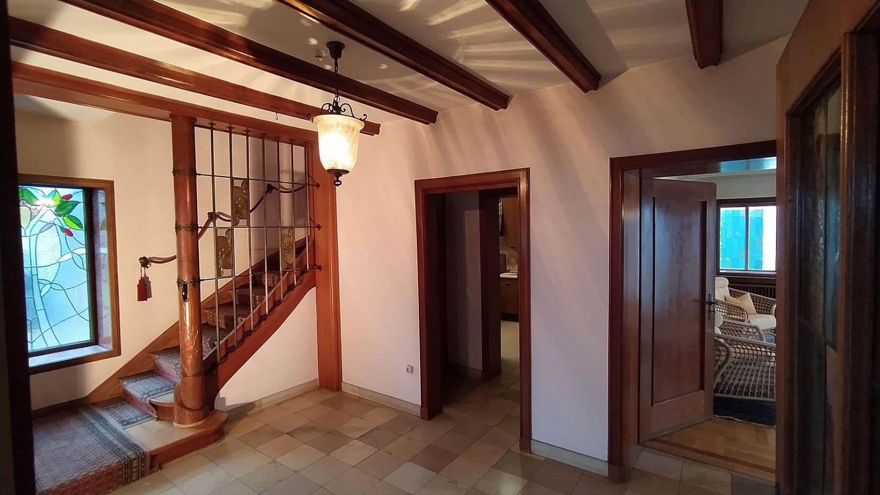 Prodej domu 253 m², pozemek 593 m², Hegelstraße 1, Weinheim, Bádensko-Württembersko Prodej domu 253 m², pozemek 593 m², Hegelstraße 1, Weinheim, Bádensko-Württembersko