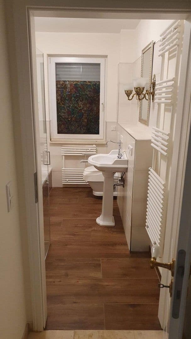 Pronájem bytu 4+1 109 m², Kassel, Hessen Pronájem bytu 4+1 109 m², Kassel, Hessen