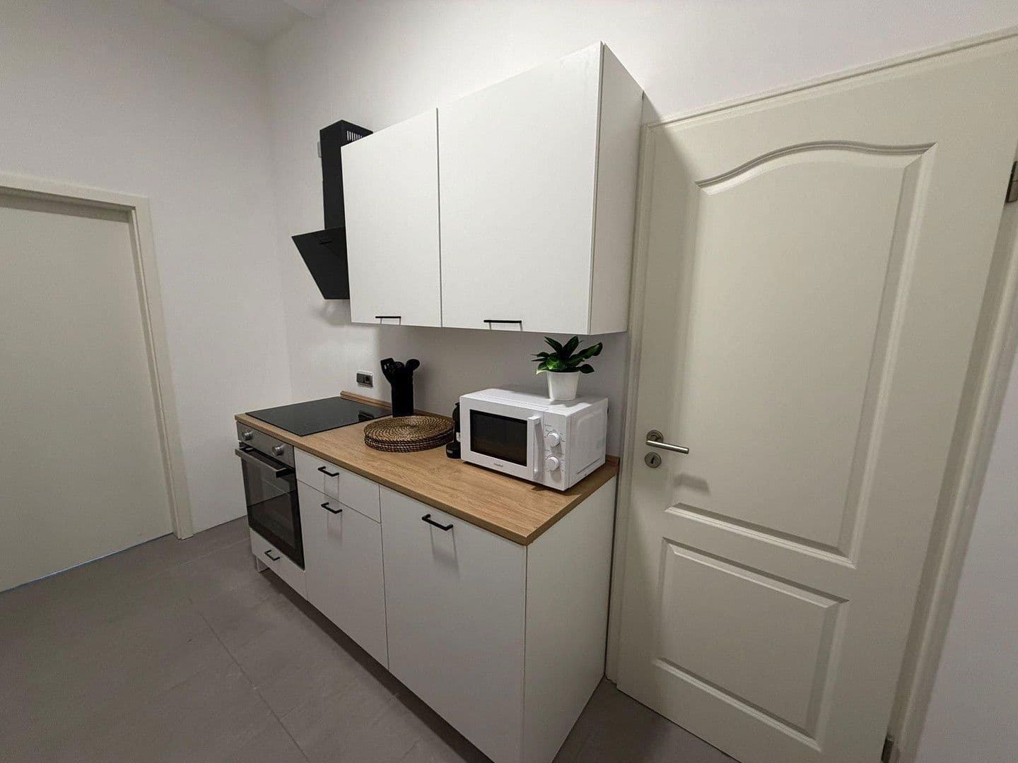 Pronájem bytu 1+1 297 m², Wörthstraße 1B, Bamberg, Bavorsko Pronájem bytu 1+1 297 m², Wörthstraße 1B, Bamberg, Bavorsko