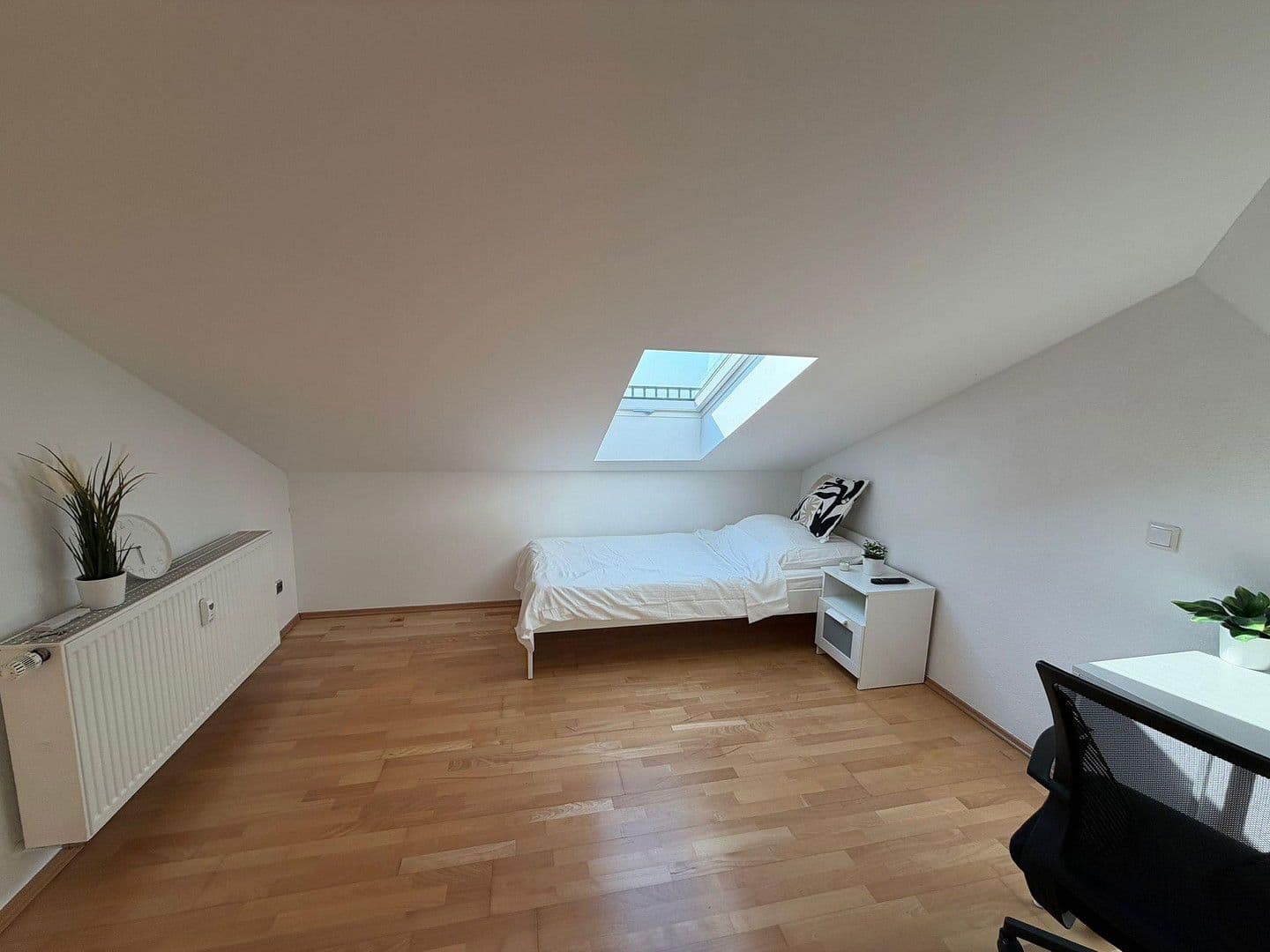 Pronájem bytu 1+1 297 m², Wörthstraße 1B, Bamberg, Bavorsko Pronájem bytu 1+1 297 m², Wörthstraße 1B, Bamberg, Bavorsko