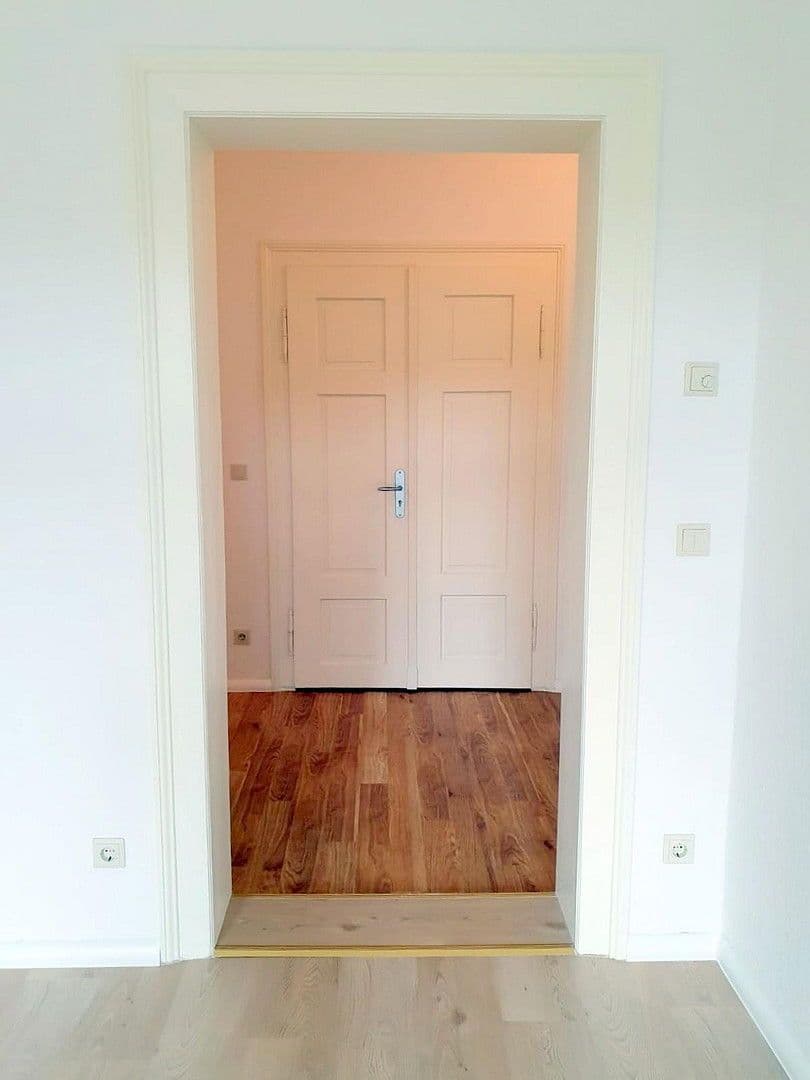 Pronájem bytu 5+1 143 m², Augustusburger Straße 54, Flöha, Sasko Pronájem bytu 5+1 143 m², Augustusburger Straße 54, Flöha, Sasko