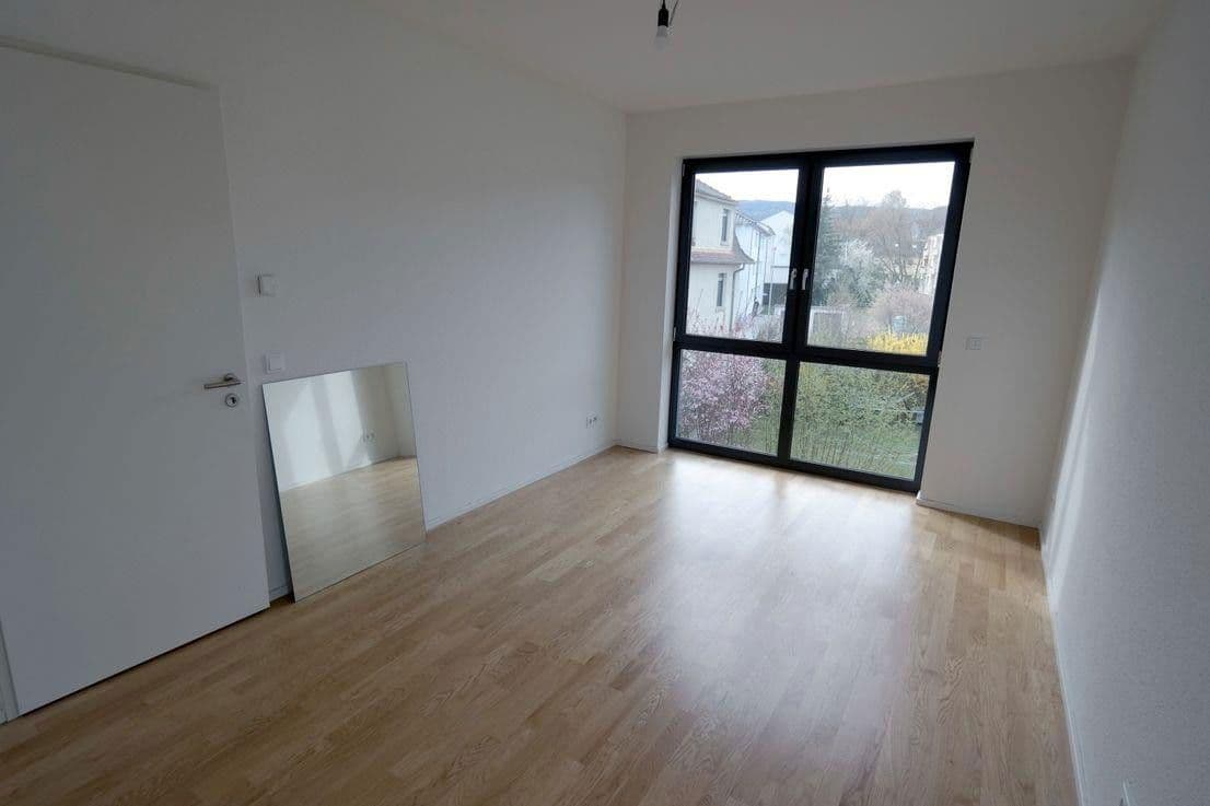 Pronájem bytu 3+1 93 m², Oberursel (Taunus), Hessen Pronájem bytu 3+1 93 m², Oberursel (Taunus), Hessen