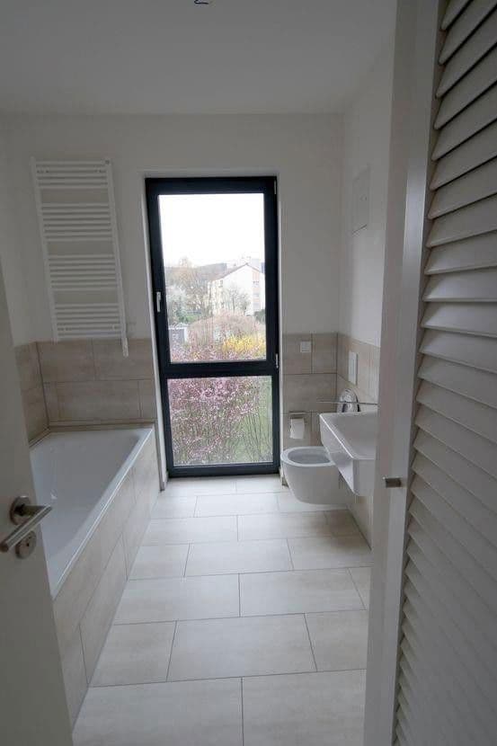 Pronájem bytu 3+1 93 m², Oberursel (Taunus), Hessen Pronájem bytu 3+1 93 m², Oberursel (Taunus), Hessen