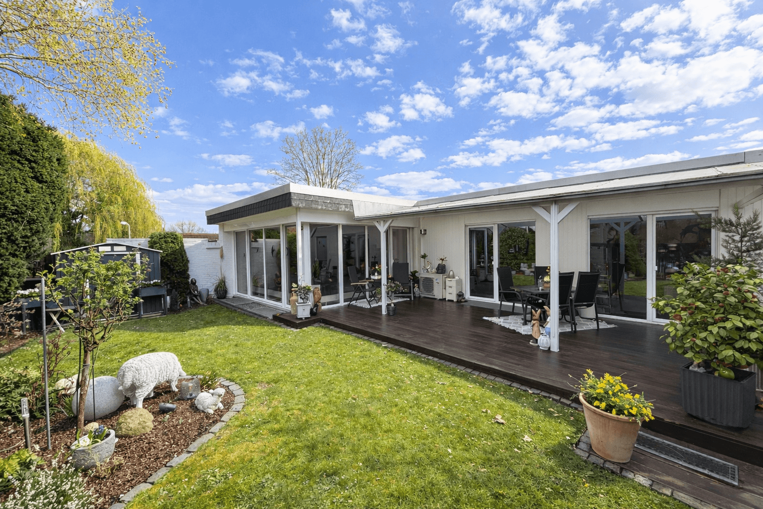 Prodej domu 231 m², pozemek 404 m², Frechen, Severní Porýní-Vestfálsko Prodej domu 231 m², pozemek 404 m², Frechen, Severní Porýní-Vestfálsko