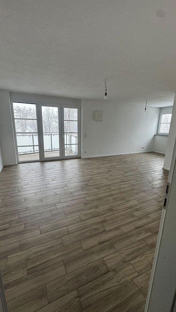 Pronájem bytu 2+1 70 m², Germering, Bavorsko Pronájem bytu 2+1 70 m², Germering, Bavorsko