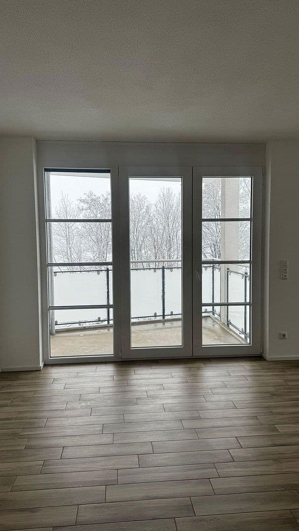 Pronájem bytu 2+1 70 m², Germering, Bavorsko Pronájem bytu 2+1 70 m², Germering, Bavorsko