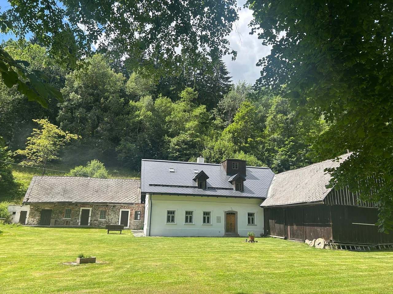 Pronájem chaty, chalupy, Roztoky u Semil, Liberecký kraj Pronájem chaty, chalupy, Roztoky u Semil, Liberecký kraj