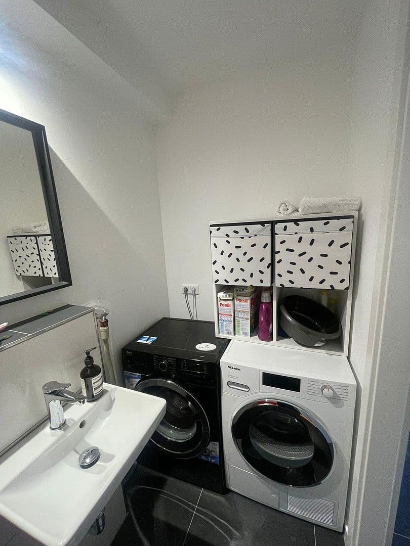 Pronájem domu 135 m², pozemek 250 m², Alte Gärtnerei 24/2, Amstetten, Bádensko-Württembersko Pronájem domu 135 m², pozemek 250 m², Alte Gärtnerei 24/2, Amstetten, Bádensko-Württembersko