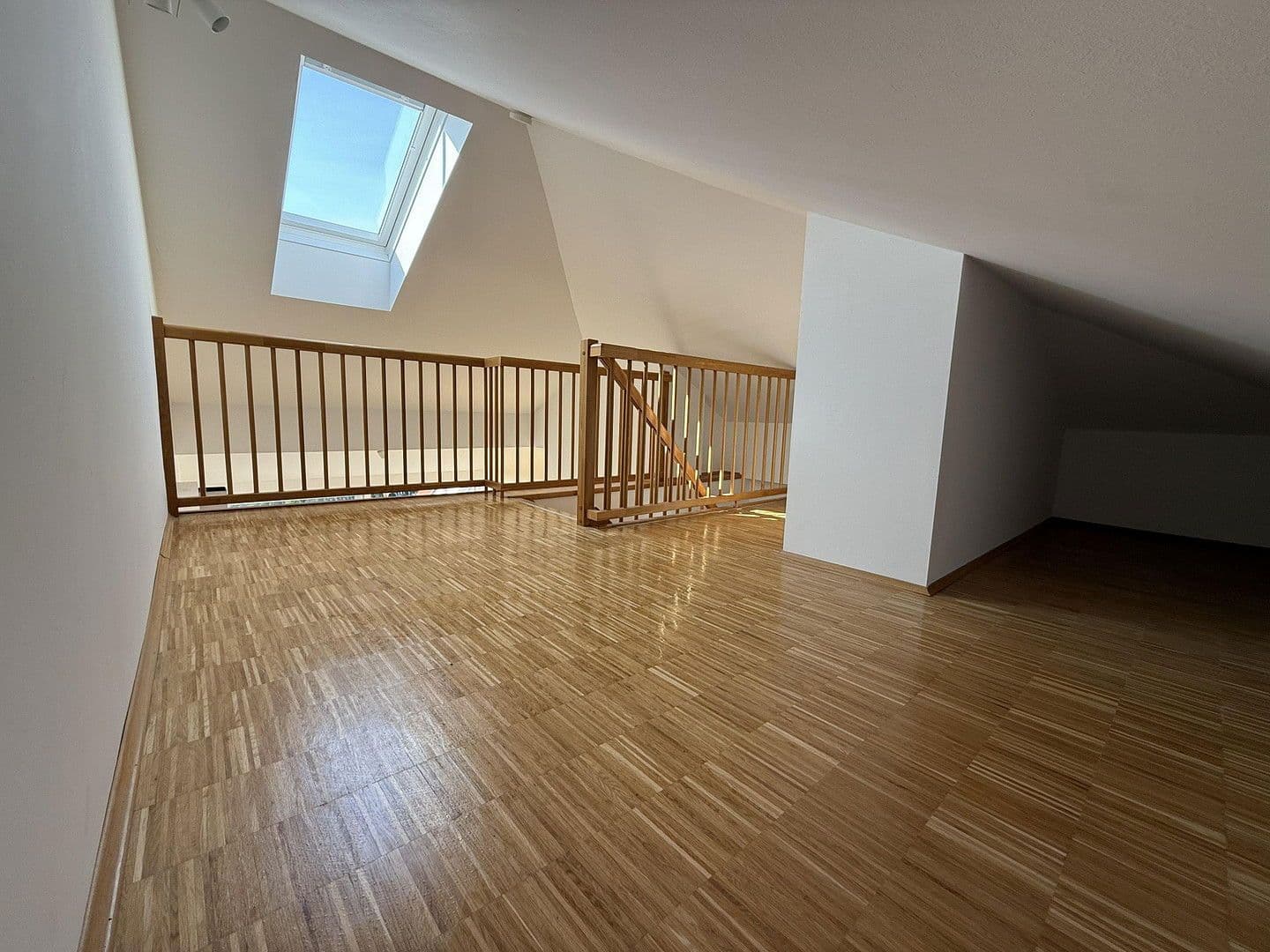 Pronájem bytu 3+1 138 m², Beethovenstraße 24/8, Graz, Štýrsko Pronájem bytu 3+1 138 m², Beethovenstraße 24/8, Graz, Štýrsko