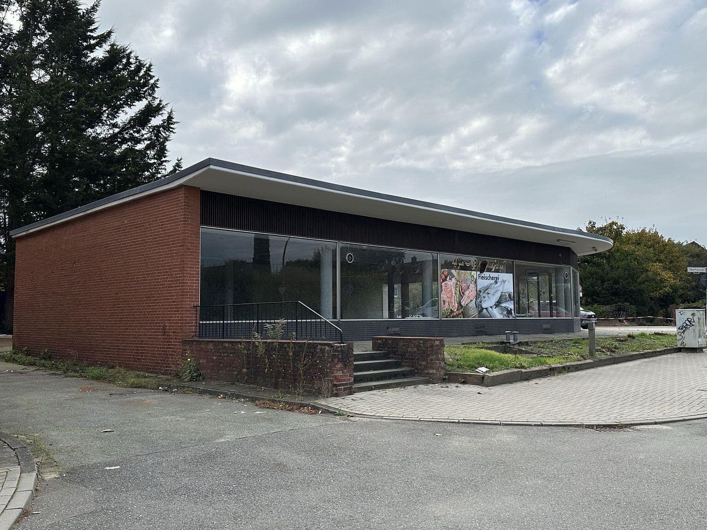 Pronájem nebytového prostoru 430 m², Ohechaussee 55, Norderstedt, Šlesvicko-Holštýnsko Pronájem nebytového prostoru 430 m², Ohechaussee 55, Norderstedt, Šlesvicko-Holštýnsko