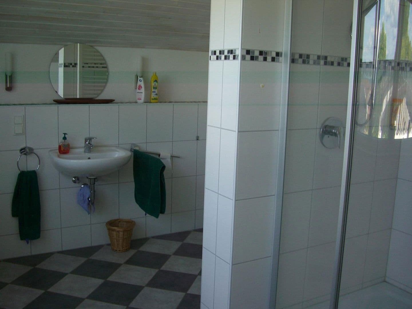 Prodej domu 180 m², pozemek 1.400 m², Marburg, Hessen Prodej domu 180 m², pozemek 1.400 m², Marburg, Hessen