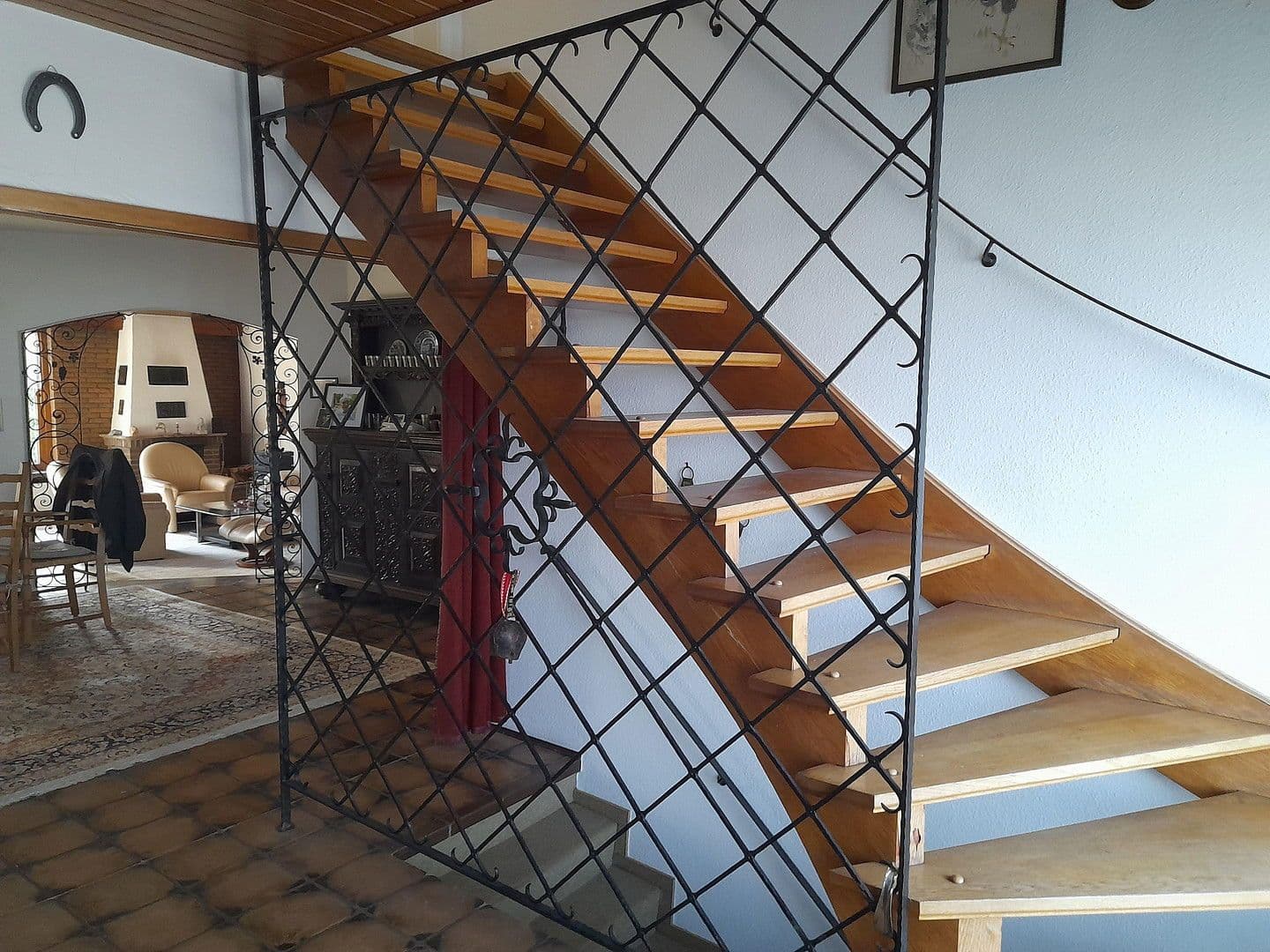 Prodej domu 180 m², pozemek 1.400 m², Marburg, Hessen Prodej domu 180 m², pozemek 1.400 m², Marburg, Hessen