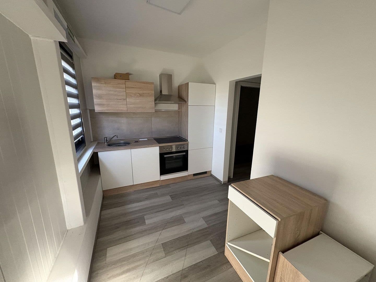 Pronájem nebytového prostoru 1.856 m², Nikolaus-Groß-Str. 17, Dortmund, Severní Porýní-Vestfálsko Pronájem nebytového prostoru 1.856 m², Nikolaus-Groß-Str. 17, Dortmund, Severní Porýní-Vestfálsko