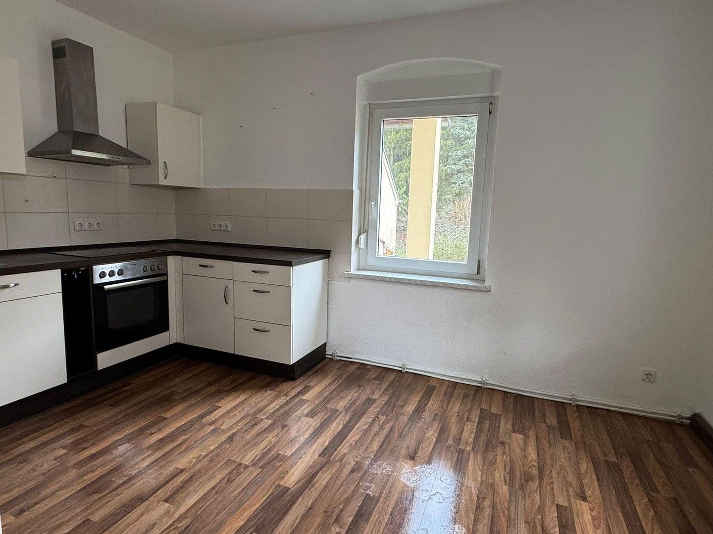 Pronájem bytu 4+1 82 m², Schafgartenweg 9, Lichtenstein/Sachsen, Sasko Pronájem bytu 4+1 82 m², Schafgartenweg 9, Lichtenstein/Sachsen, Sasko