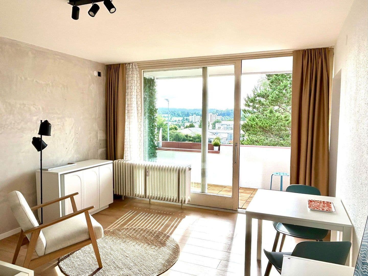 Pronájem bytu 1+1 29 m², Grünewaldstr. 2, Tuttlingen, Bádensko-Württembersko Pronájem bytu 1+1 29 m², Grünewaldstr. 2, Tuttlingen, Bádensko-Württembersko