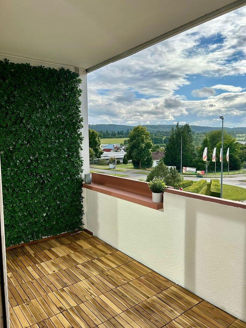 Pronájem bytu 1+1 29 m², Grünewaldstr. 2, Tuttlingen, Bádensko-Württembersko Pronájem bytu 1+1 29 m², Grünewaldstr. 2, Tuttlingen, Bádensko-Württembersko