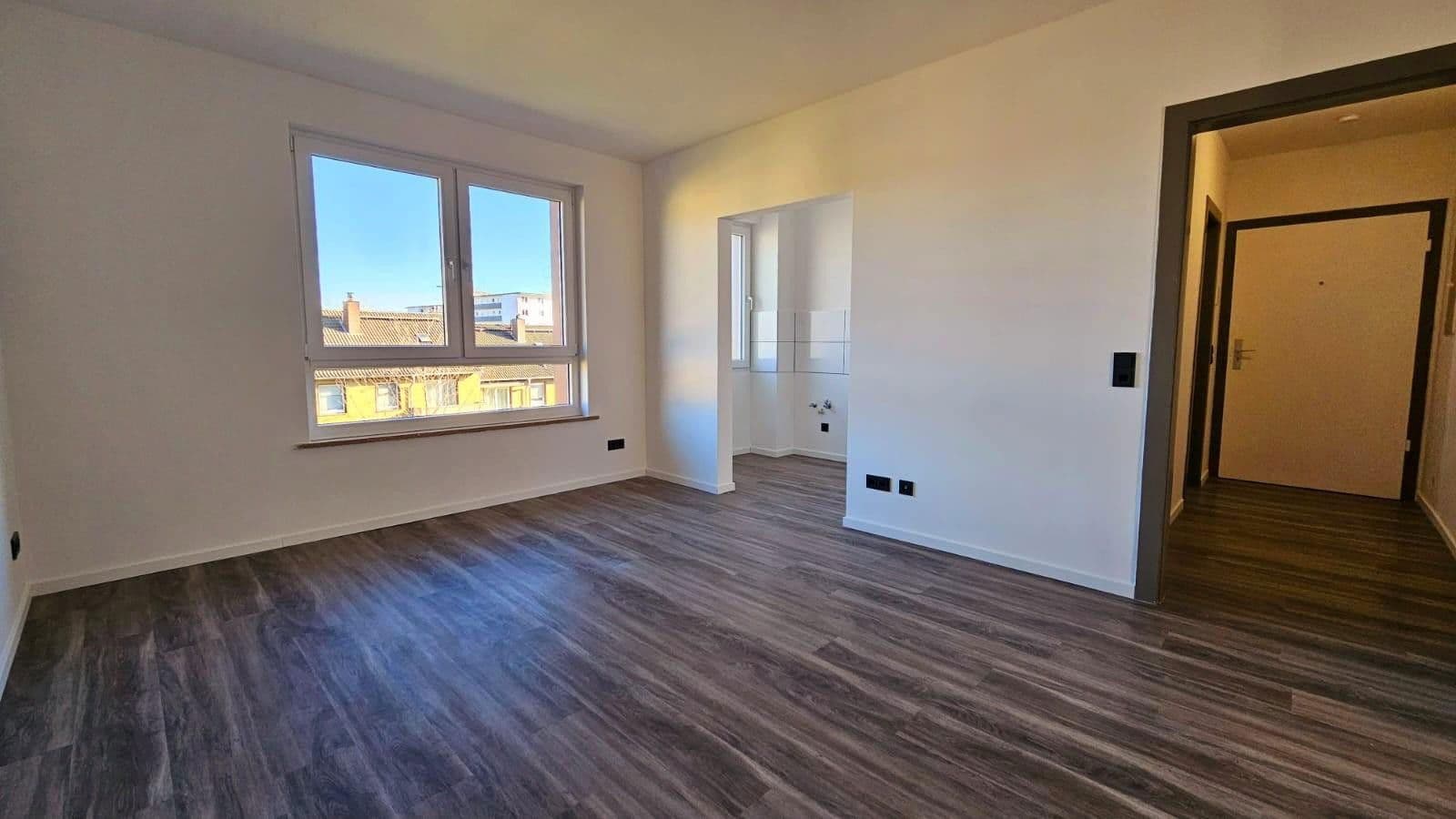 Pronájem bytu 2+1 50 m², Tilsiter Straße 3, Heiligenhaus, Severní Porýní-Vestfálsko Pronájem bytu 2+1 50 m², Tilsiter Straße 3, Heiligenhaus, Severní Porýní-Vestfálsko