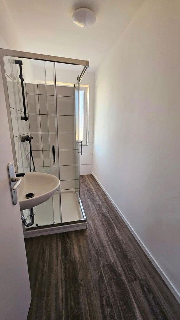 Pronájem bytu 2+1 50 m², Tilsiter Straße 3, Heiligenhaus, Severní Porýní-Vestfálsko Pronájem bytu 2+1 50 m², Tilsiter Straße 3, Heiligenhaus, Severní Porýní-Vestfálsko