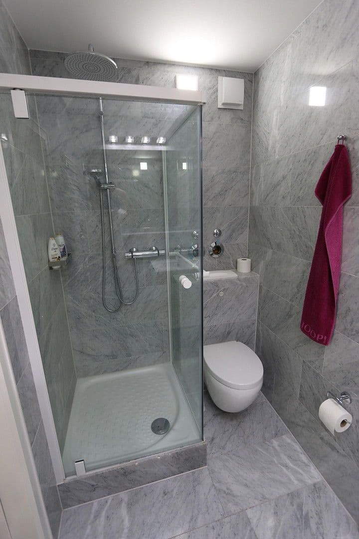 Pronájem bytu 2+1 69 m², Baden-Baden, Bádensko-Württembersko Pronájem bytu 2+1 69 m², Baden-Baden, Bádensko-Württembersko