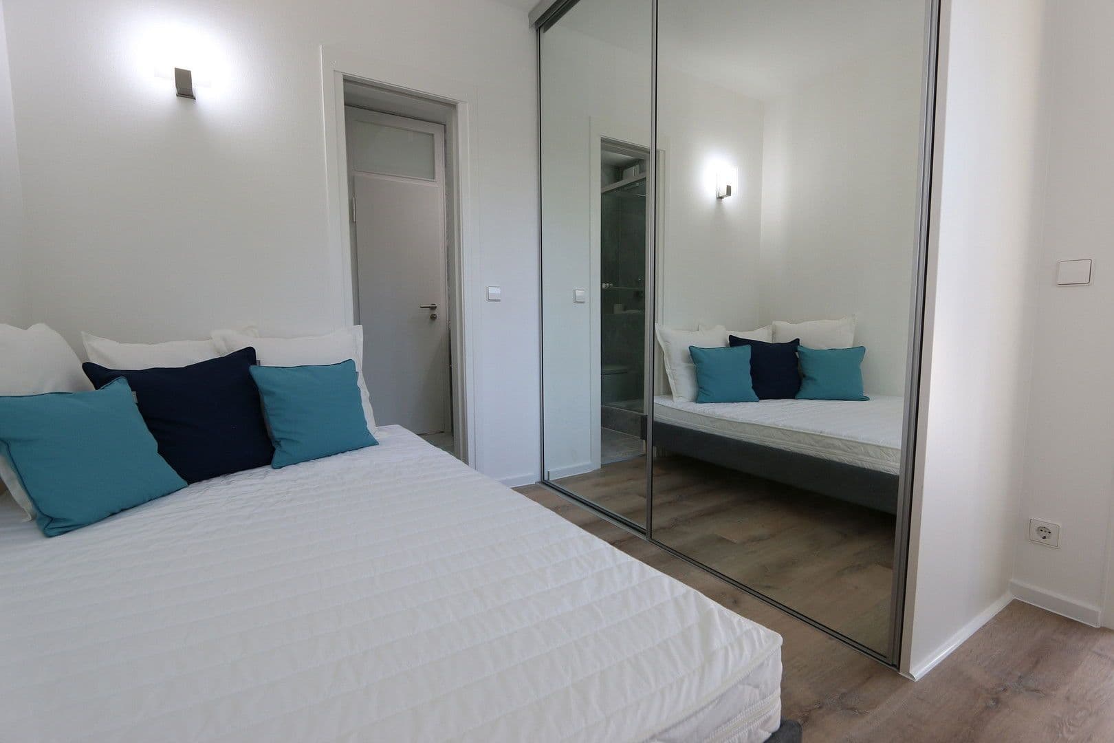 Pronájem bytu 2+1 69 m², Baden-Baden, Bádensko-Württembersko Pronájem bytu 2+1 69 m², Baden-Baden, Bádensko-Württembersko