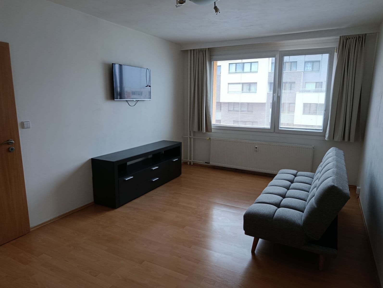 Pronájem bytu 1+1 38 m², Na Domovině, Praha, Praha Pronájem bytu 1+1 38 m², Na Domovině, Praha, Praha