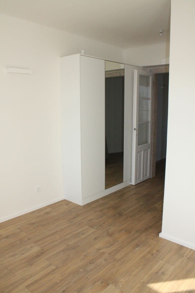 Pronájem bytu 2+kk 27 m², Ve Střešovičkách, Praha, Praha Pronájem bytu 2+kk 27 m², Ve Střešovičkách, Praha, Praha