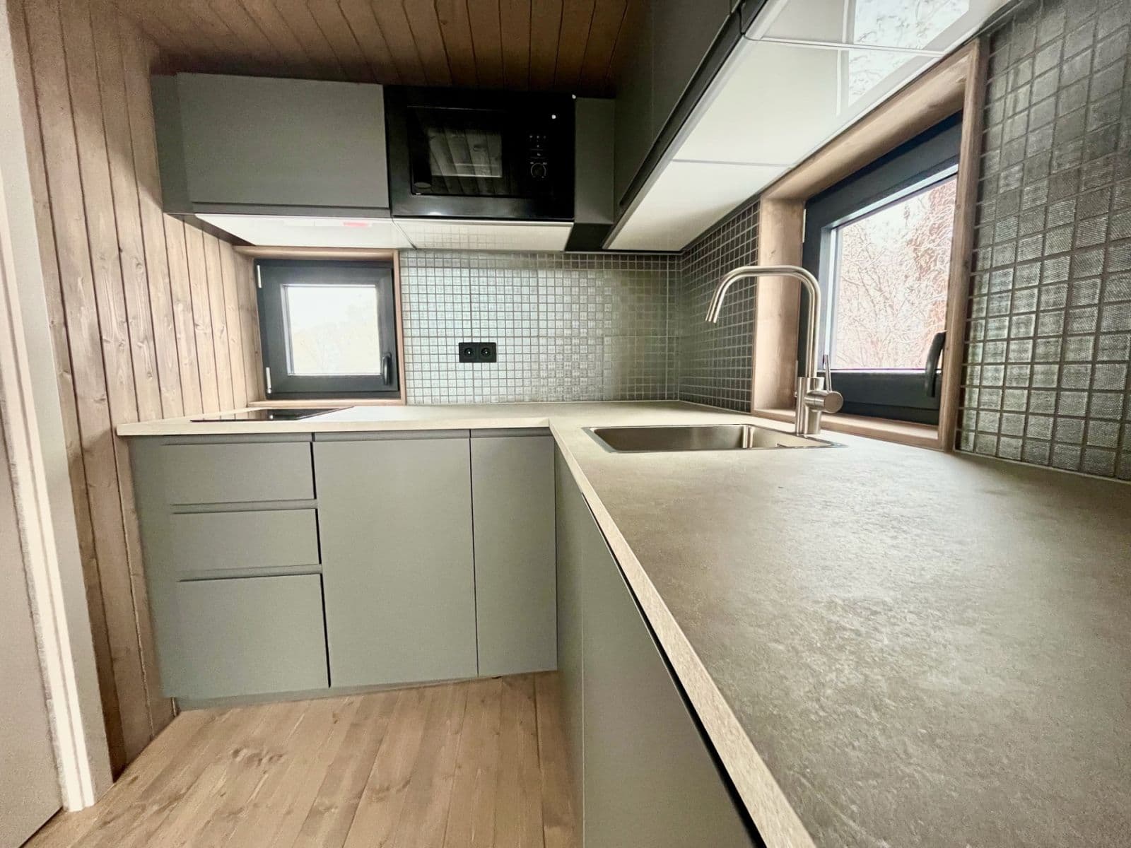 Prodej domu 26 m², pozemek 45 m², Sanderova, Praha, Praha Prodej domu 26 m², pozemek 45 m², Sanderova, Praha, Praha