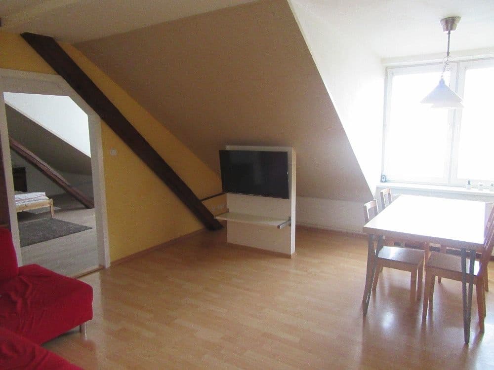 Pronájem bytu 3+kk 94 m², Mlýnská, Brno, Jihomoravský kraj Pronájem bytu 3+kk 94 m², Mlýnská, Brno, Jihomoravský kraj