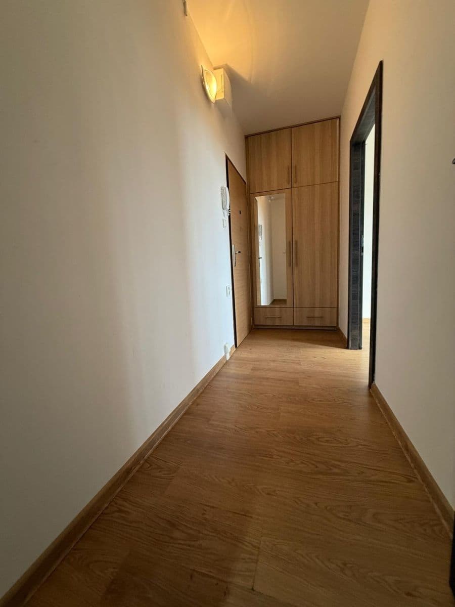 Prodej bytu 2+1 44 m², Sosnová, Třinec, Moravskoslezský kraj Prodej bytu 2+1 44 m², Sosnová, Třinec, Moravskoslezský kraj