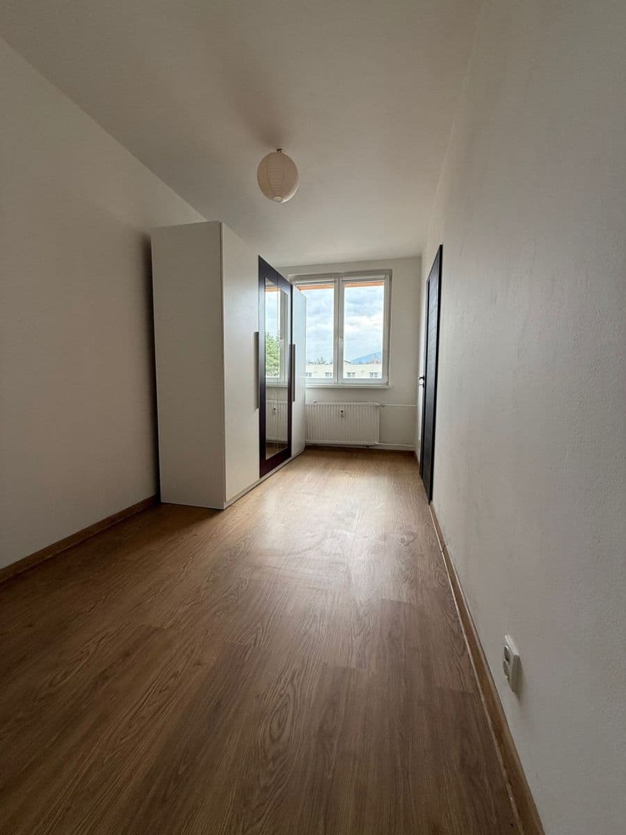 Prodej bytu 2+1 44 m², Sosnová, Třinec, Moravskoslezský kraj Prodej bytu 2+1 44 m², Sosnová, Třinec, Moravskoslezský kraj