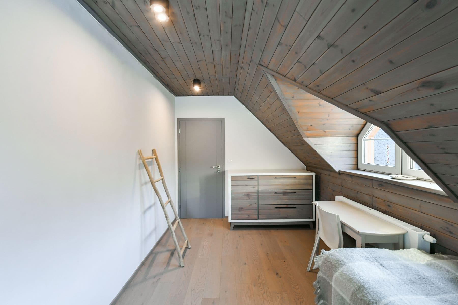 Pronájem bytu 120 m², Dolní Lysečiny, Horní Maršov, Královéhradecký kraj Pronájem bytu 120 m², Dolní Lysečiny, Horní Maršov, Královéhradecký kraj