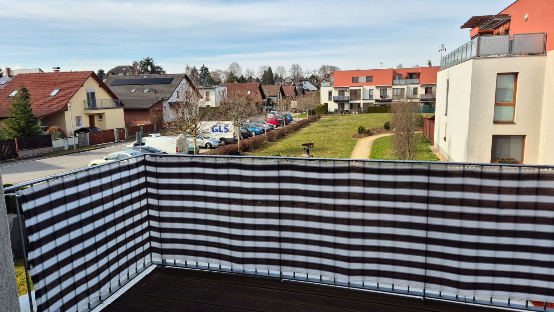 Pronájem bytu 2+kk 60 m², K Meteoru, Hradec Králové, Královéhradecký kraj Pronájem bytu 2+kk 60 m², K Meteoru, Hradec Králové, Královéhradecký kraj