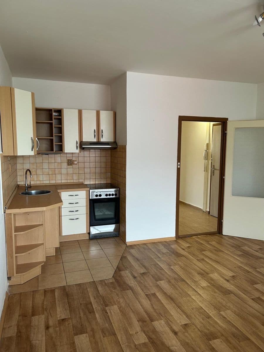 Prodej bytu 1+1 41 m², U Nemocnice, Česká Lípa, Liberecký kraj Prodej bytu 1+1 41 m², U Nemocnice, Česká Lípa, Liberecký kraj