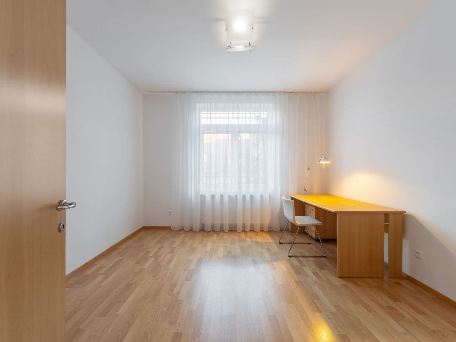 Pronájem bytu 3+kk 70 m², U Třešňovky, Praha, Praha Pronájem bytu 3+kk 70 m², U Třešňovky, Praha, Praha