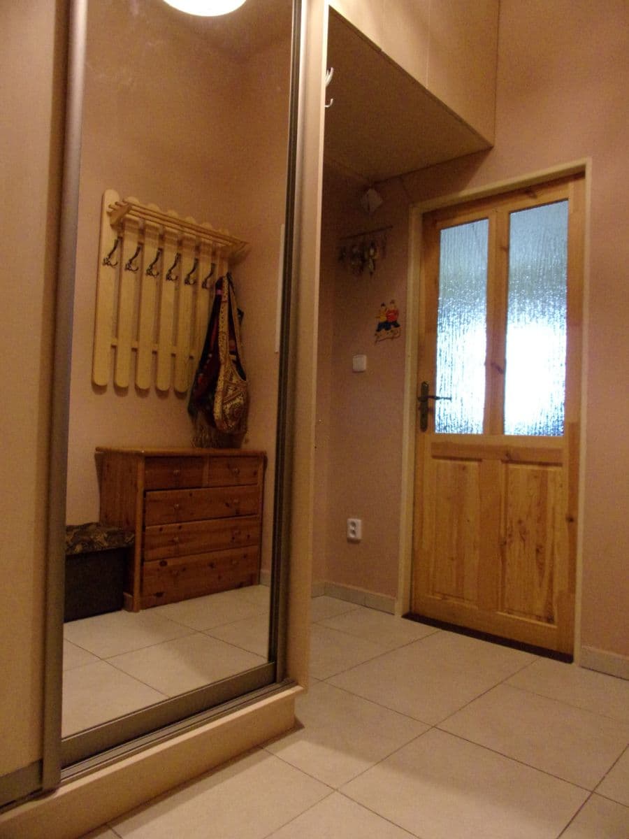 Prodej bytu 2+1 65 m², 9. května, Lužná, Středočeský kraj Prodej bytu 2+1 65 m², 9. května, Lužná, Středočeský kraj