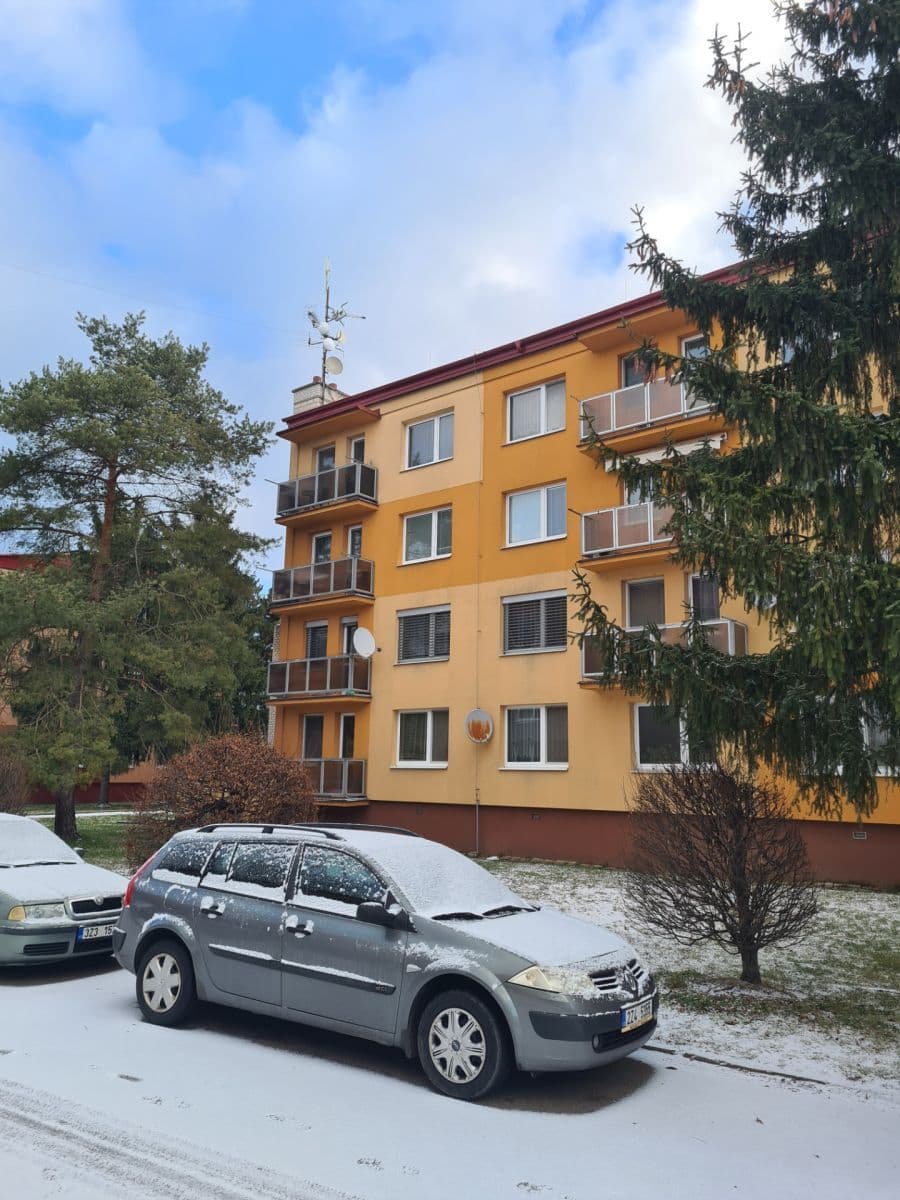 Pronájem bytu 3+1 73 m², Sídliště, Uherský Ostroh, Zlínský kraj Pronájem bytu 3+1 73 m², Sídliště, Uherský Ostroh, Zlínský kraj