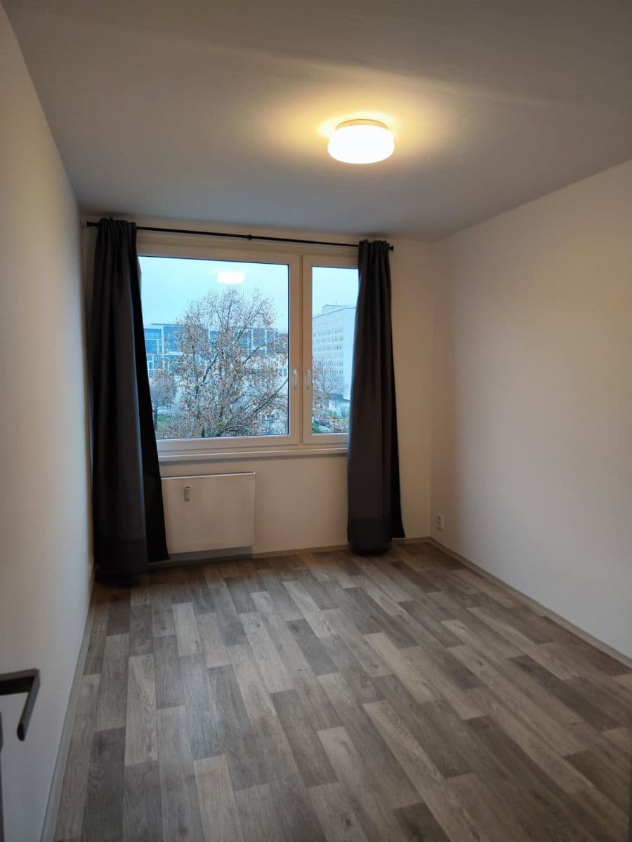 Pronájem bytu 3+kk 68 m², Molákova, Praha, Praha Pronájem bytu 3+kk 68 m², Molákova, Praha, Praha